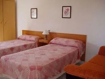 Quinta Alemar *
